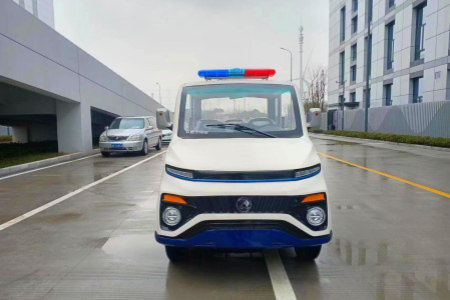 校园巡逻车